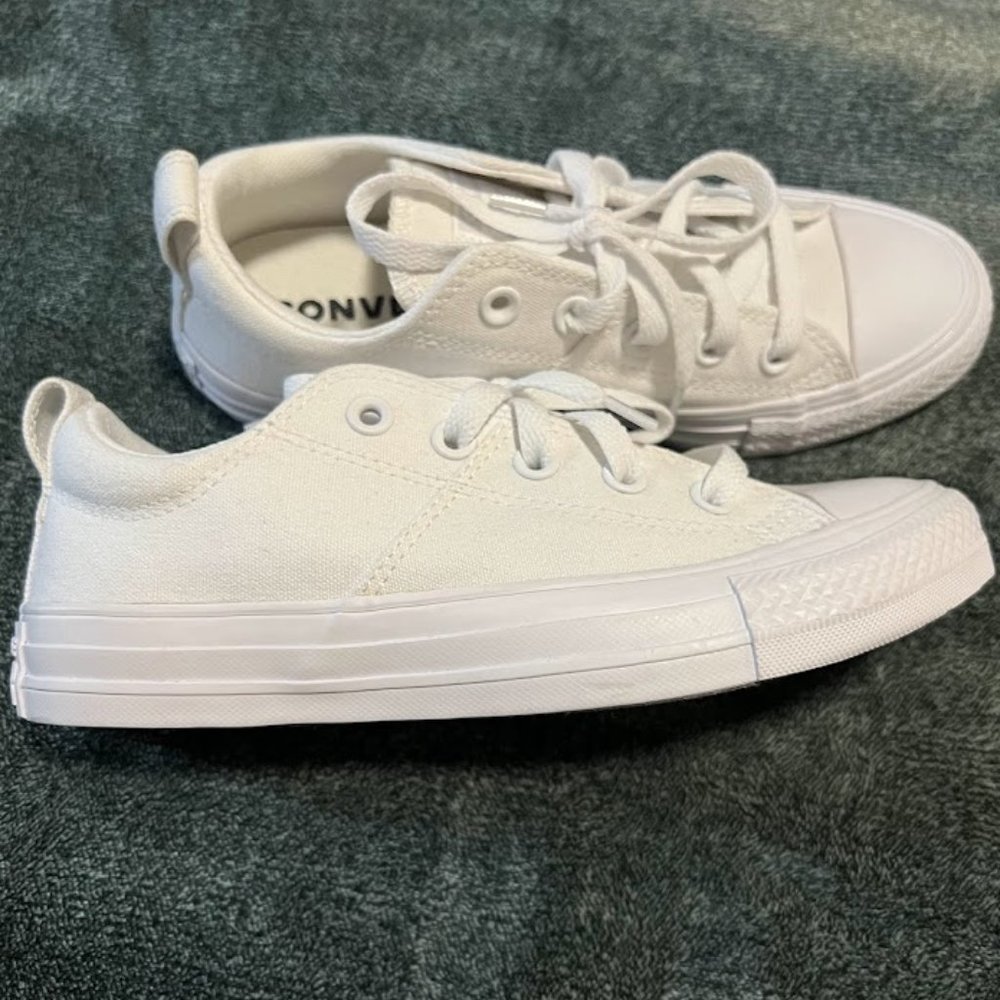 All White Converse All Star Chuck Taylors
